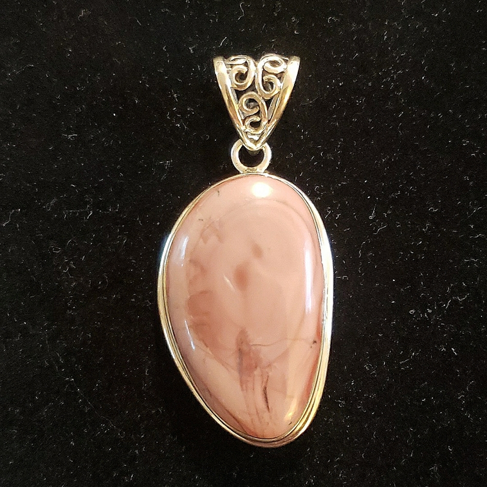 Pink Agate Pendant
